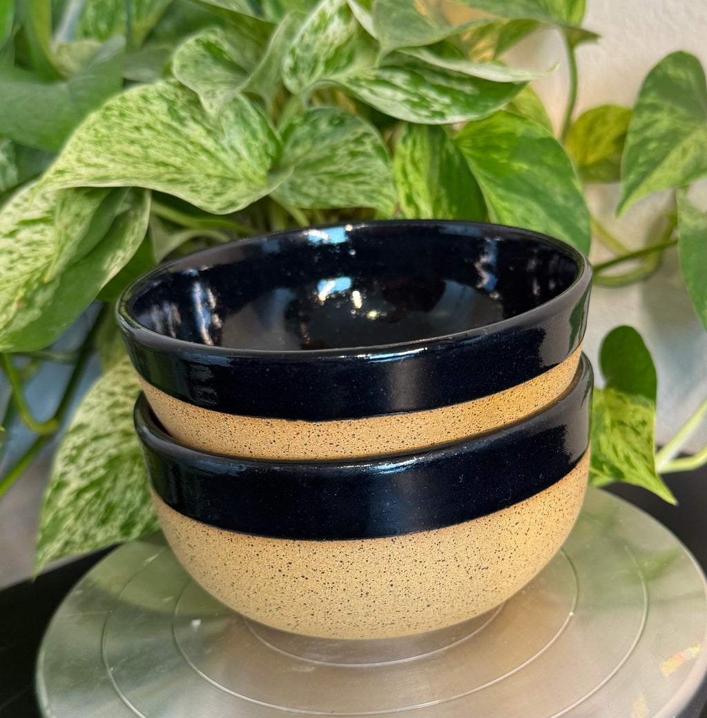 Black Bowl Set