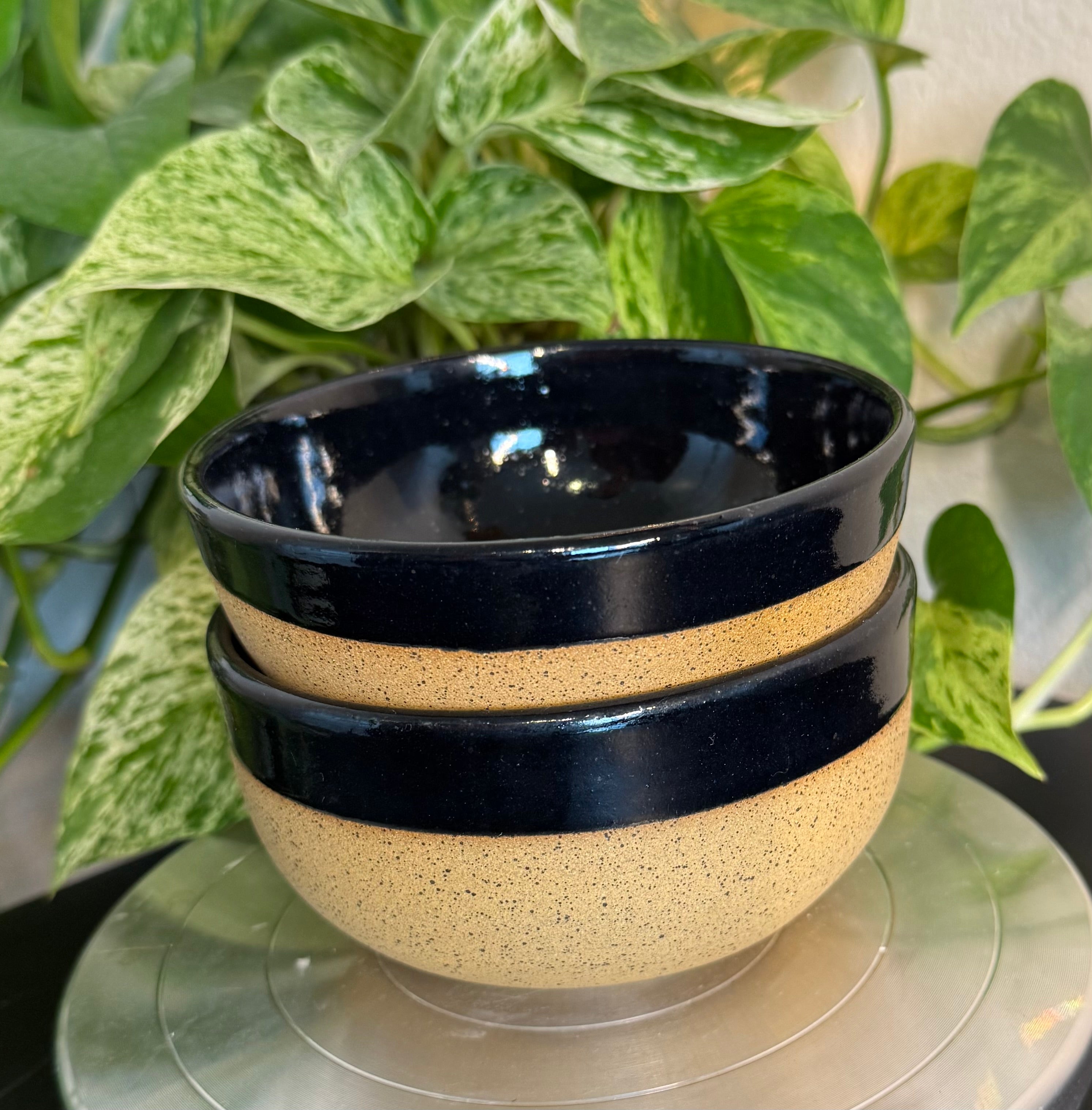 Black Bowl Set