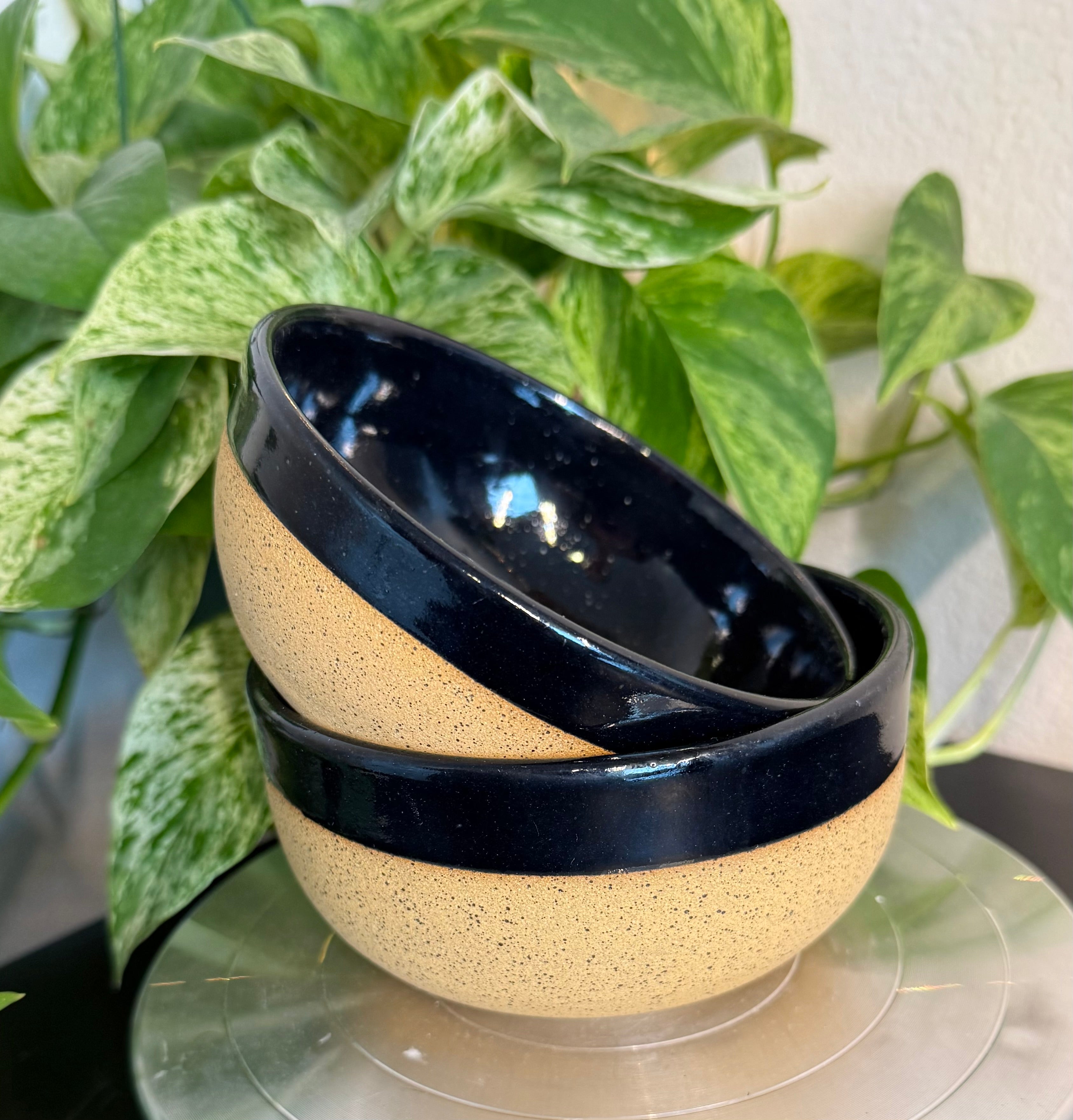 Black Bowl Set